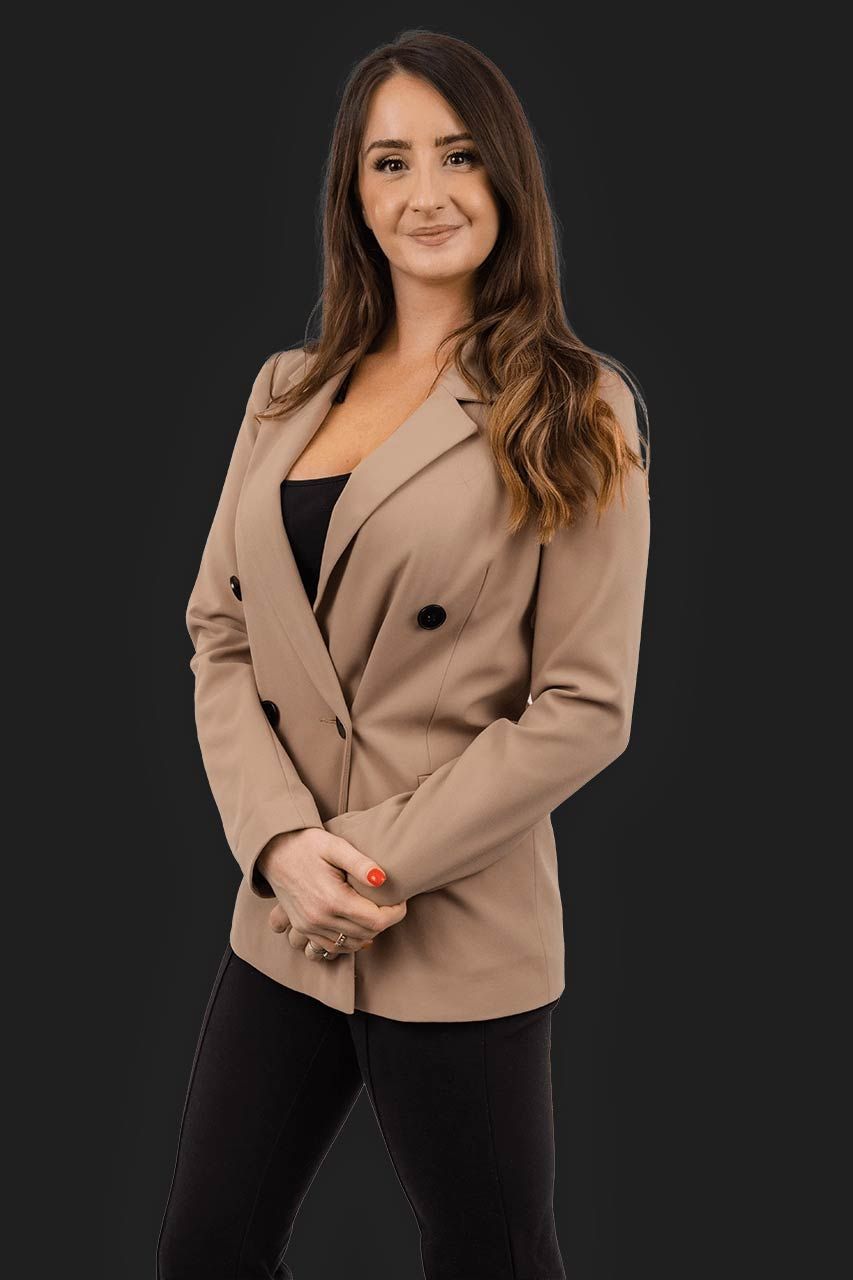 Jenifer Hall